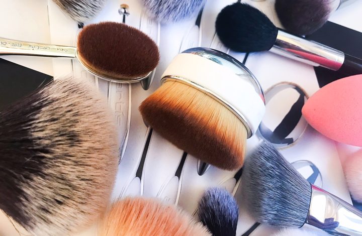 how to clean oval brushes